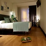 Malecon Hotel