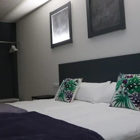 Malecon * O Barco de Valdeorras