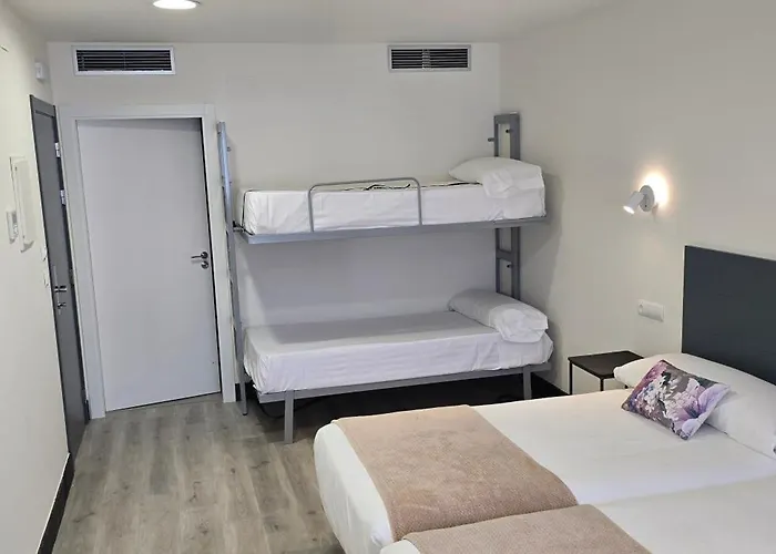 Malecon Hotel *